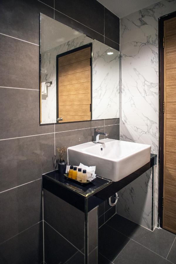 Tonkla Boutique Hotel Lamphun Bagian luar foto